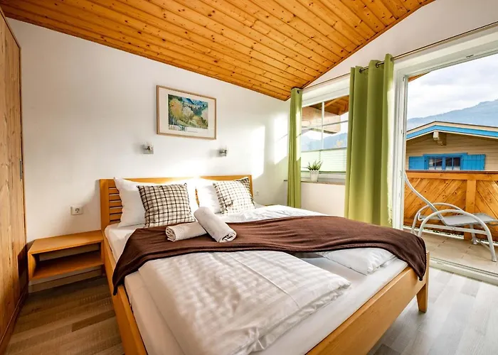 Gletschermoos - Summer Card Included בקתה