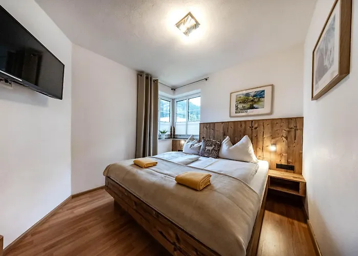 Gletschermoos - Summer Card Included צל-אם-זי